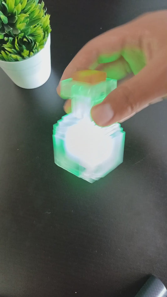 Vídeo real: la Pixel Potion cambia de color al agitarla